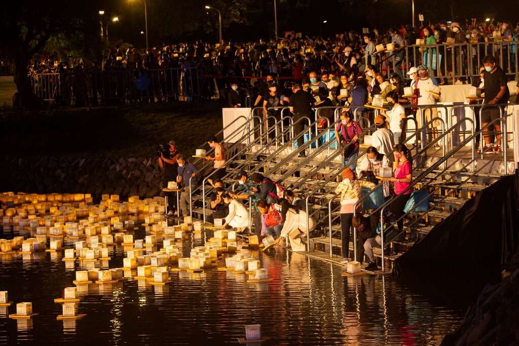 「真如國際祈福水燈節」今年舉辦時間為9/28，地點於北市美堤河濱公園。圖片來源：台北市政府