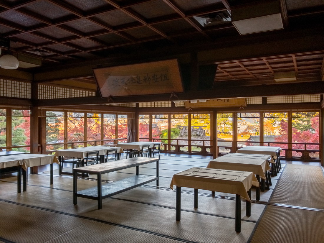 錦水亭內部空間。圖片來源：京都府觀光連盟