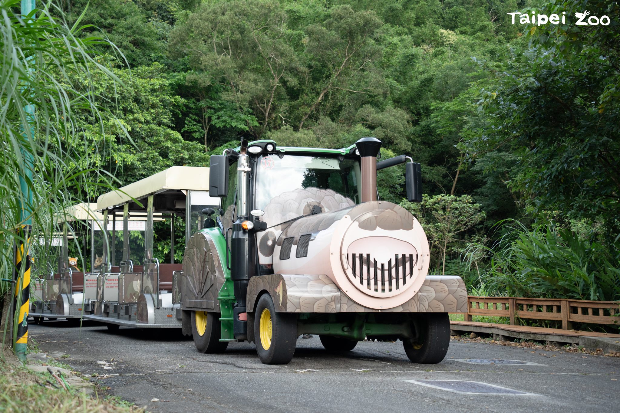 「夜FUN探險列車」將帶領遊客探訪動物園平常不對外開放的區域。圖片來源：台北市立動物園