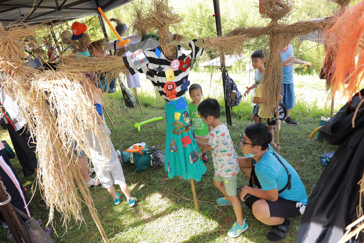 活動現場可體驗稻草人裝飾比賽。圖片來源：台北市政府