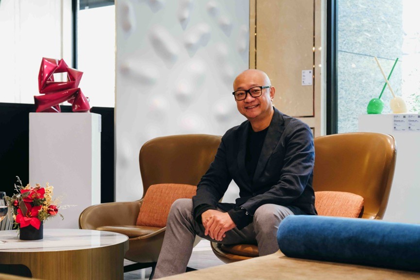 「從小到大個性的養成，讓我在工作管理上相對細膩用心，相信員工們也感受得到，所以離職率超低、向心力和品牌認同超高。」