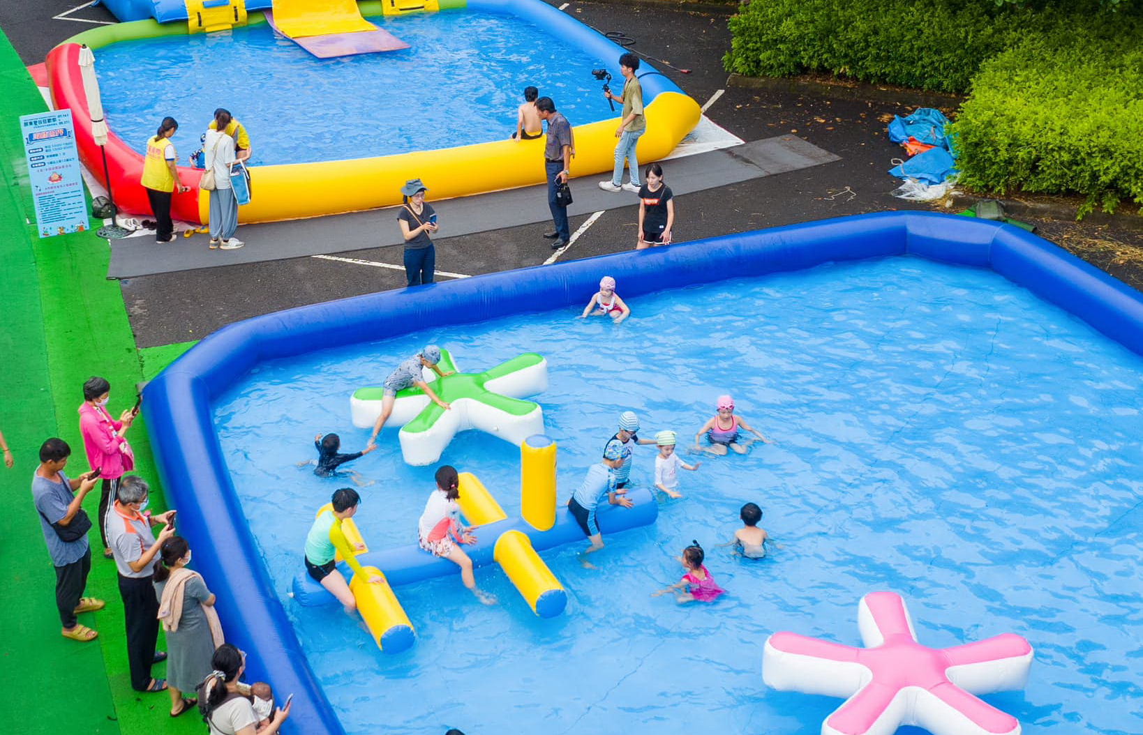 2023屏東夏日狂歡祭規劃有充氣式戲水區，讓人清涼一夏。圖片來源：屏東縣政府
