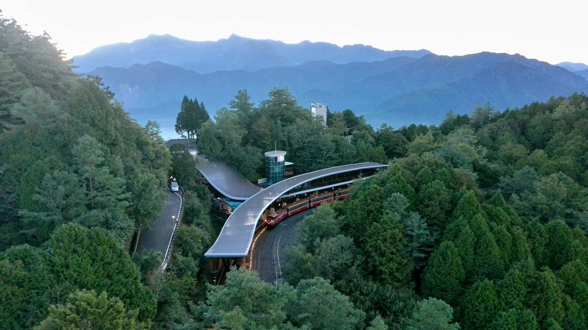 整修後登場的祝山車站。圖片來源：林務署