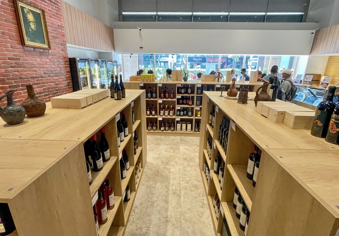 11/20全新開幕的WineS’Wee 威士威酒食超市台北中山國小店。